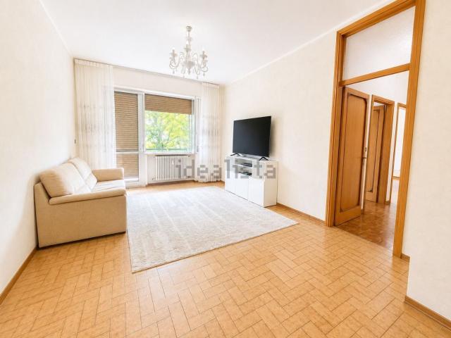 Appartamento in vendita di 100 m² in Via Giuseppe Verdi