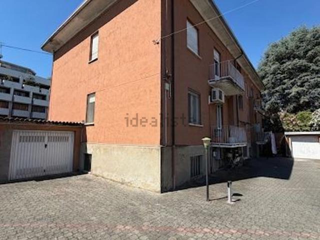 Appartamento in vendita di 100 m² in Via Giacomo Leopardi, 60