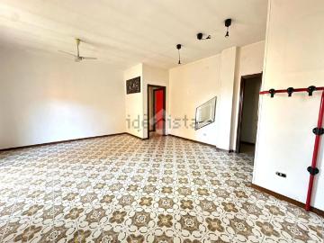 Appartamento in vendita di 100 m² in Via Giacomo Matteotti, 54