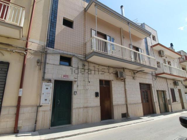 Appartamento in vendita di 100 m² in Via Giacomo Matteotti, 90
