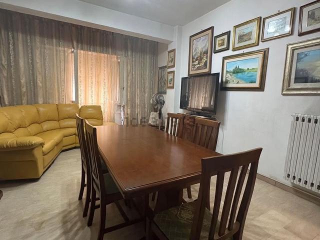 Appartamento in vendita di 100 m² in Via Giacomo Medici