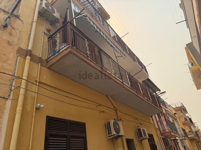 Appartamento in vendita di 100 m² in Via Giangrasso