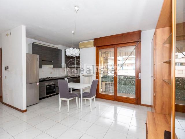Appartamento in vendita di 100 m² in Via Gino Bozzini, 8