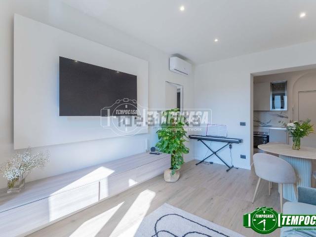 Appartamento in vendita di 100 m² in Via Gioacchino Murat, 12