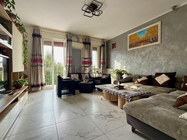 Appartamento in vendita di 100 m² in Via D. Valeri, 17