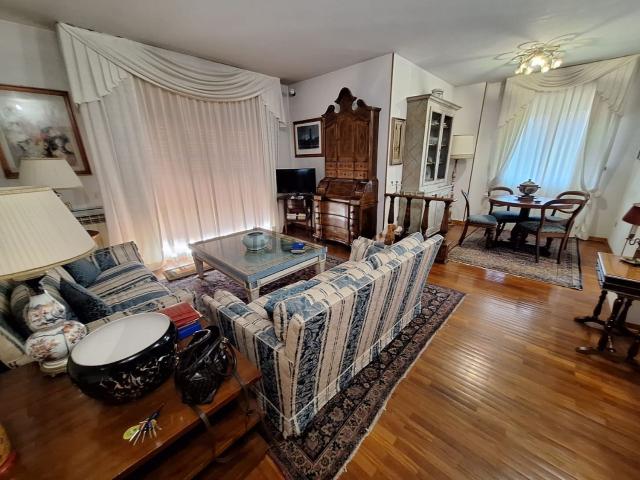 Appartamento in vendita di 100 m² in Via Giovan Battista Foggini