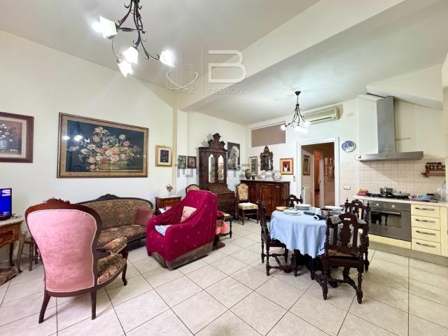 Appartamento in vendita di 100 m² in Via Giovanni Bovio