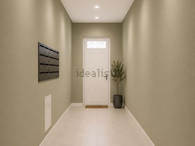 Appartamento in vendita di 100 m² in Via Giovanni Giussani, 12
