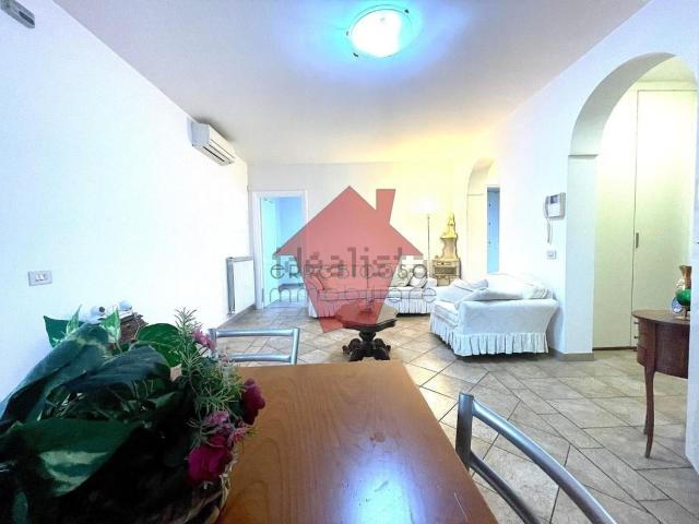 Appartamento in vendita di 100 m² in Via Giovanni da Empoli, 2