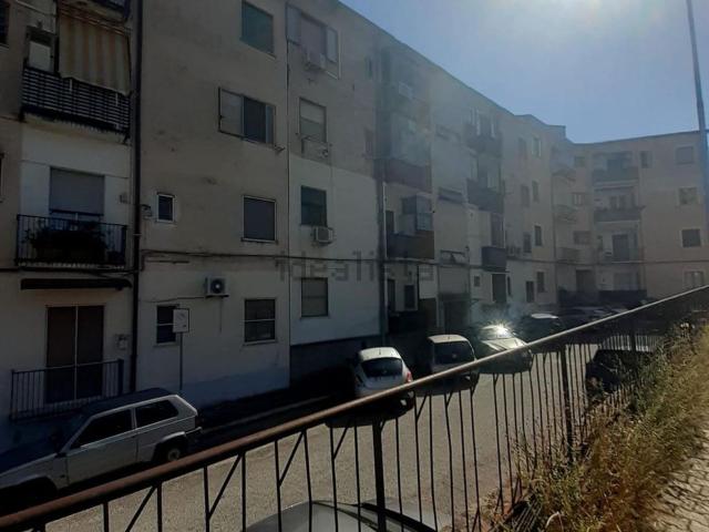 Appartamento in vendita di 100 m² in Via Giovanni Patari