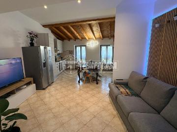 Appartamento in vendita di 100 m² in Via Guglielmo Marconi, 5
