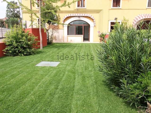 Appartamento in vendita di 100 m² in Via Guglielmo Marconi