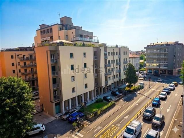 Appartamento in vendita di 100 m² in Via Guido Zadei