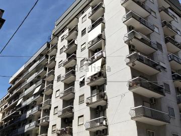 Appartamento in vendita di 100 m² in Via Domenico Acclavio, 64