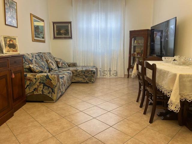 Appartamento in vendita di 100 m² in Via Don Carlo Colnaghi, 14