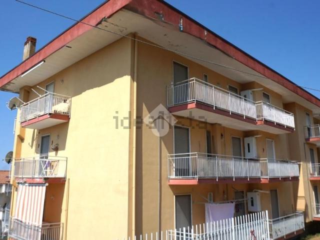Appartamento in vendita di 100 m² in Via Don Giuseppe Bergamo, 5