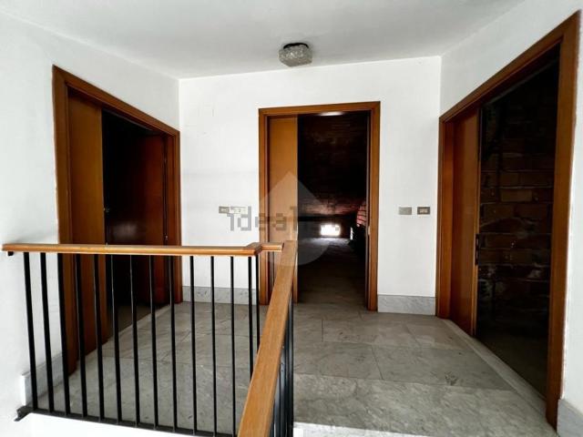 Appartamento in vendita di 100 m² in Via Don Luigi Sturzo, 30