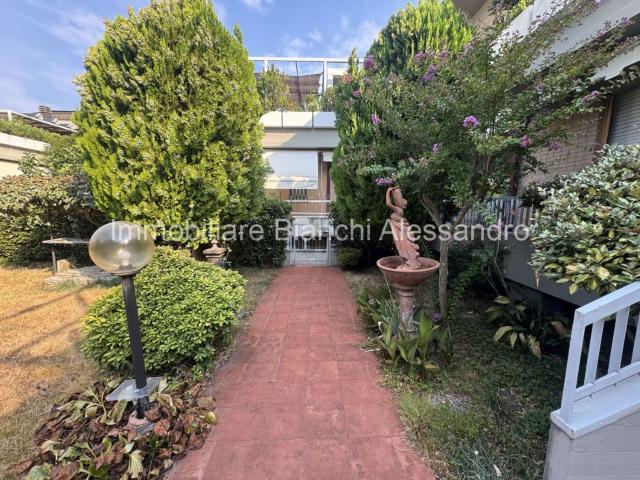 Appartamento in vendita di 100 m² in Via Don Lorenzo Perosi, 25