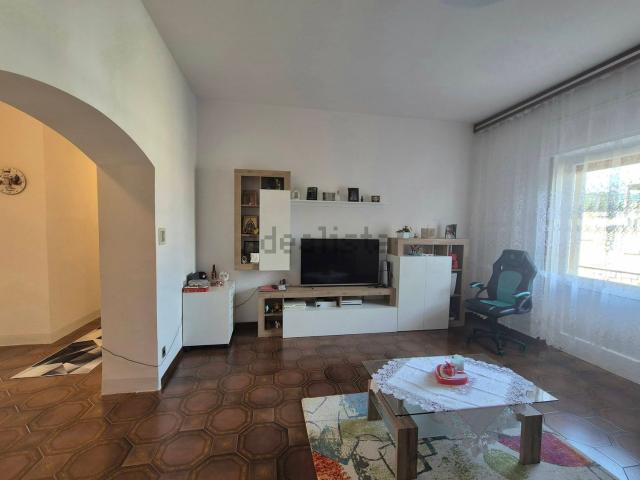 Appartamento in vendita di 100 m² in Via Dalmazia, 246