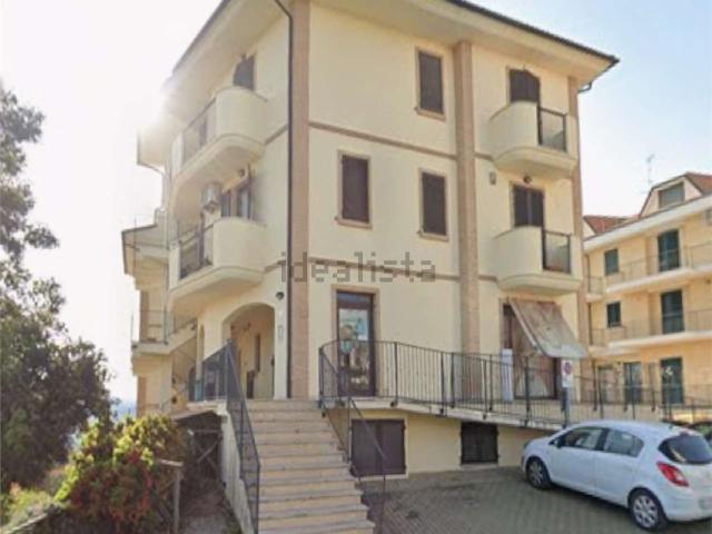Appartamento in vendita di 100 m² in Via Dante Alighieri, 2
