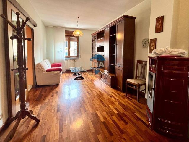 Appartamento in vendita di 100 m² in Via Dante Alighieri