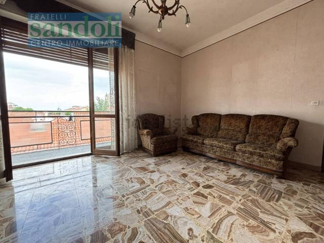 Appartamento in vendita di 100 m² in Via Dante Alighieri, 92