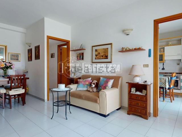 Appartamento in vendita di 100 m² in Via degli Alberi