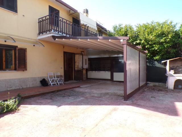 Appartamento in vendita di 100 m² in Via dei Berardi, 30
