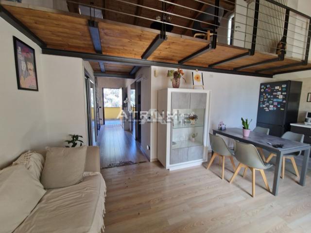 Appartamento in vendita di 100 m² in Via dei Cappuccini, 1