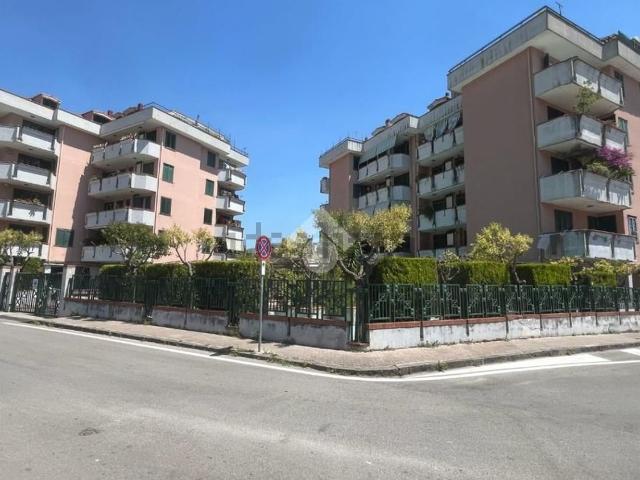 Appartamento in vendita di 100 m² in Via dei Greci, 26