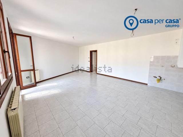 Appartamento in vendita di 100 m² in Via dei Pini