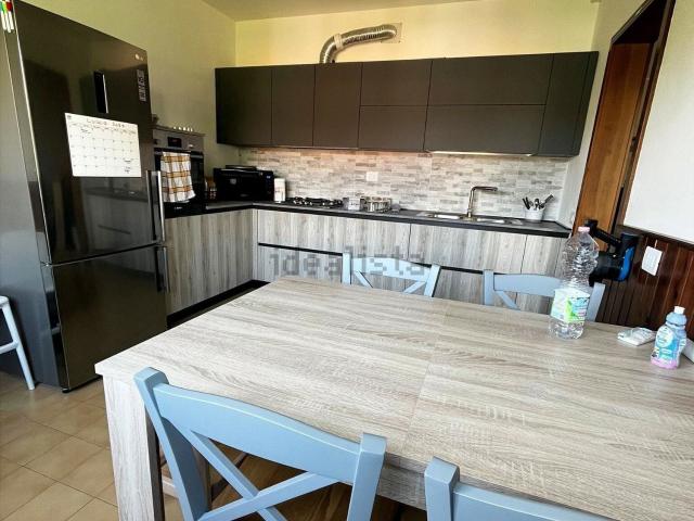 Appartamento in vendita di 100 m² in Via Dei Ragazzi del 99, 15