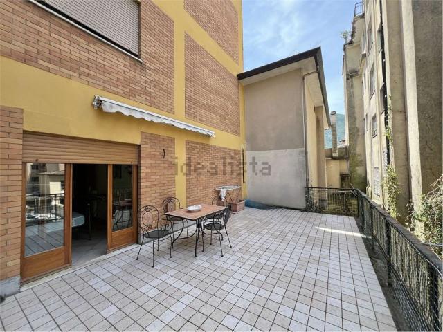 Appartamento in vendita di 100 m² in Via dei Volsci, 111