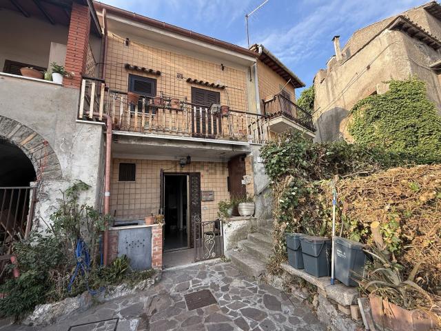 Appartamento in vendita di 100 m² in Via del Casalaccio, 79