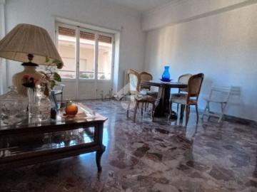 Appartamento in vendita di 100 m² in Via del Parco, 25
