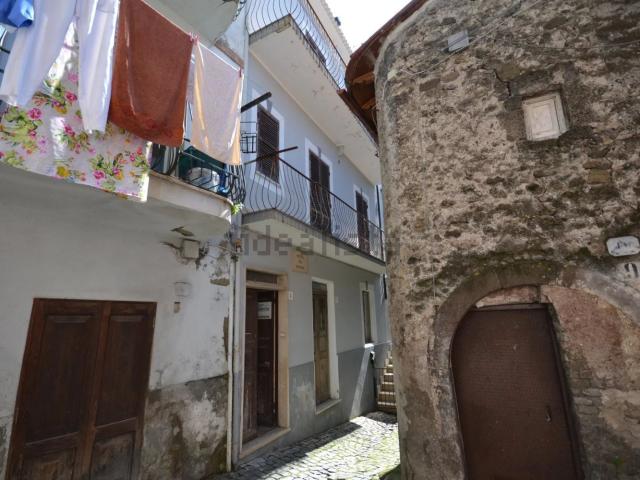 Appartamento in vendita di 100 m² in Via del Peschio