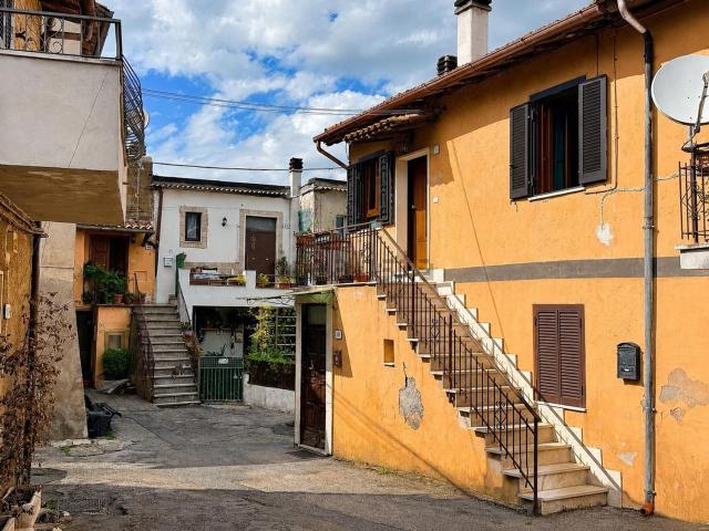 Appartamento in vendita di 100 m² in Via del Poggio, 52