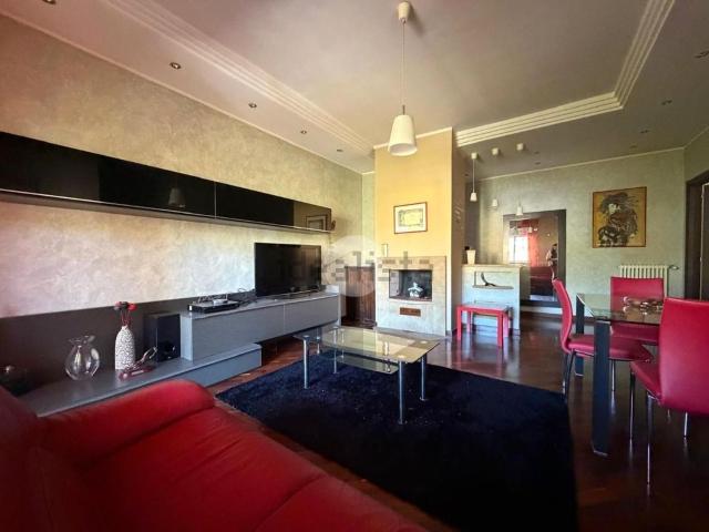 Appartamento in vendita di 100 m² in Via del Salice, 3