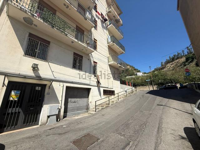 Appartamento in vendita di 100 m² in Via del Santo, 265