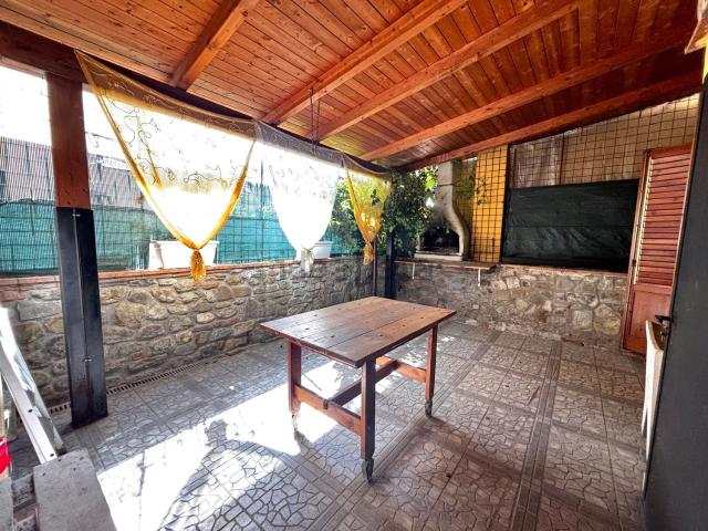 Appartamento in vendita di 100 m² in Via Della Costa