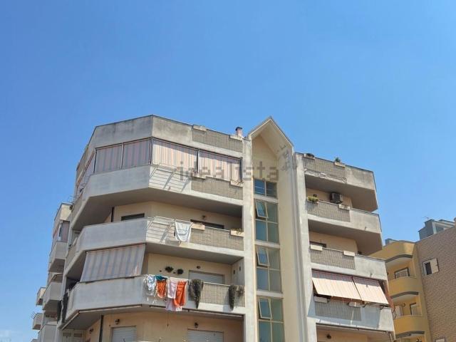 Appartamento in vendita di 100 m² in Via della Liberazione