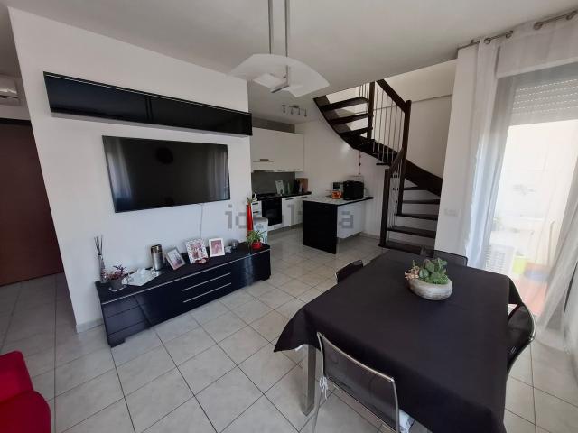 Appartamento in vendita di 100 m² in Via della Scopaia, 42