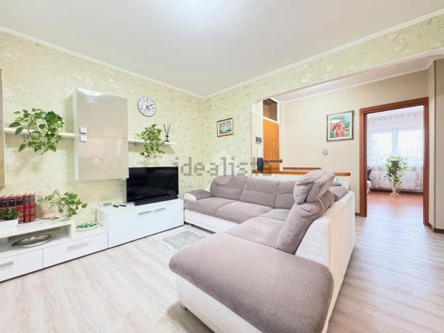 Appartamento in vendita di 100 m² in Via della Roggia, 27