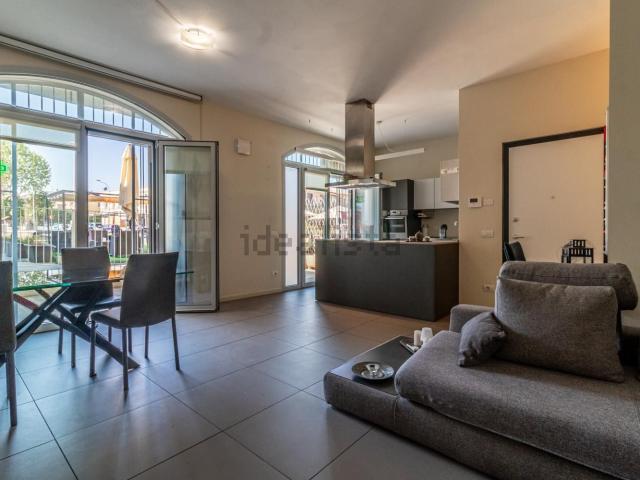 Appartamento in vendita di 100 m² in Via della Rondella, 1