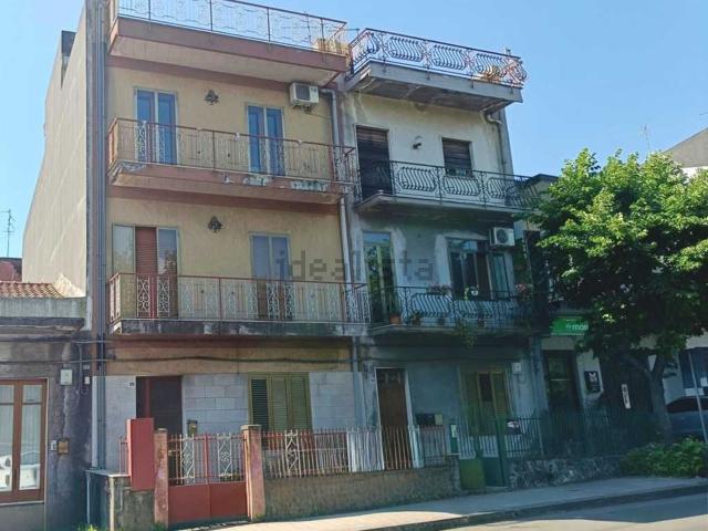 Appartamento in vendita di 100 m² in Via della Regione