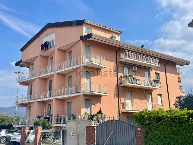 Appartamento in vendita di 100 m² in Via della Repubblica, 34