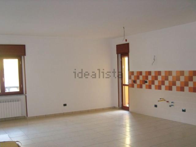 Appartamento in vendita di 100 m² in Via delle Ginestre, 1