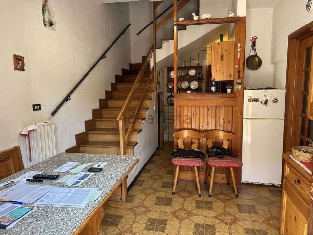 Appartamento in vendita di 100 m² in Via Demaestri