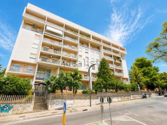 Appartamento in vendita di 100 m² in Via di Sotto, 123