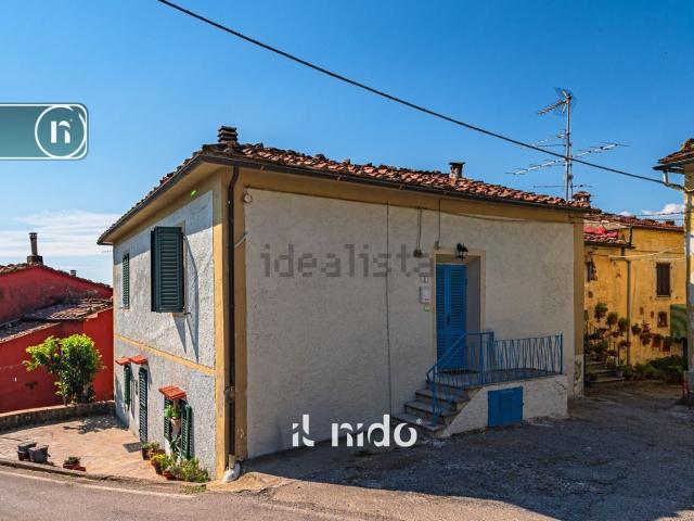 Appartamento in vendita di 100 m² in Via di Pulica